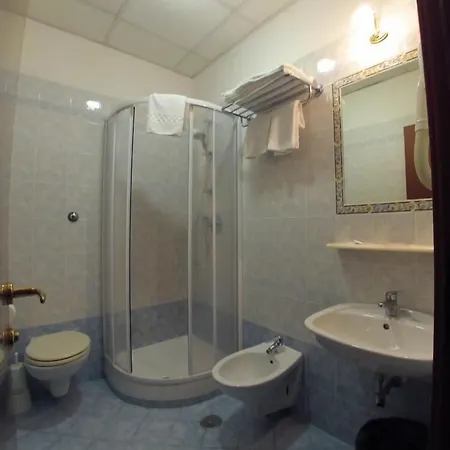 ホテル フェラーリ 2*