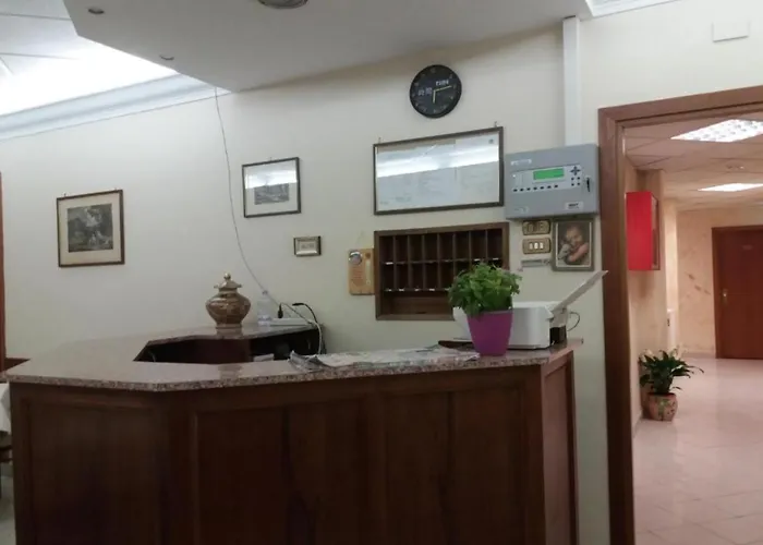 Ferrari Szálloda 2*